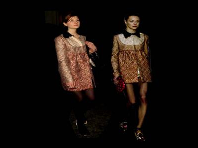bonnie-wright-in-miu-miu-ss.jpg