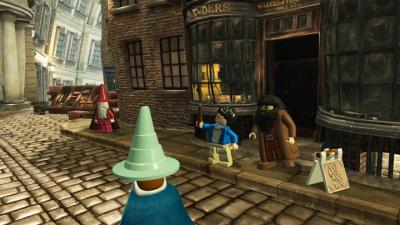 lego2_hagrid_harry_diagon_alley.jpg