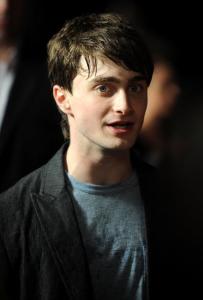 wizarding-world-of-harry-potter-red-carpet-premiere-harry-potter-13068813-594-451_3.jpg