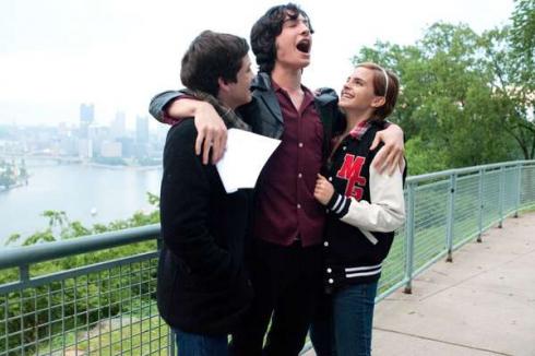 emmatheperksofbeingawallflower3.jpg