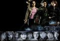 Kliknij, aby zobaczyć harry_potter_trio_wallpaper_v2_by_conniechan_t1.jpg
