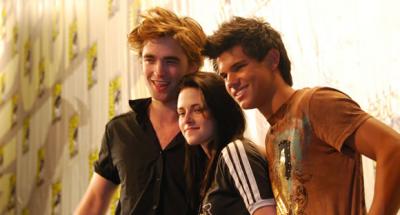 kristen-stewart-robert-pattinson-taylor-lautner-new-moon1.jpg