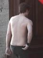 robert-pattinson-new-moon-shirtless-01_t1.jpg
