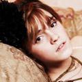 emma-watson-shoot05_t1.jpg