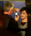 harry-potter-and-the-deathly-hallows-on-set-filming-harry-potter-6888754-342-400_t1.jpg